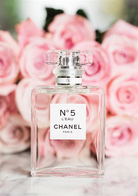 perfume Chanel l'eau 5